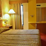 Hotel Flag