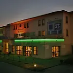Flag Hotel