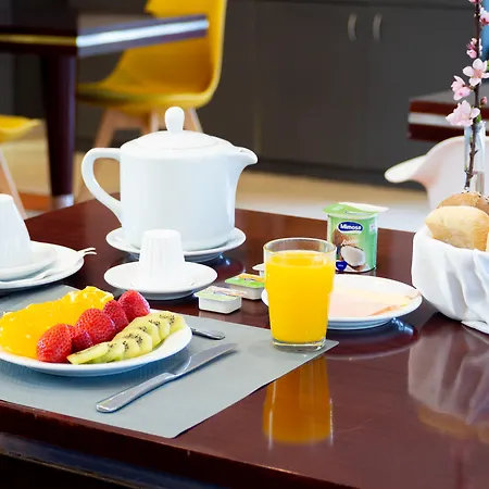 Flag Hotel 3*